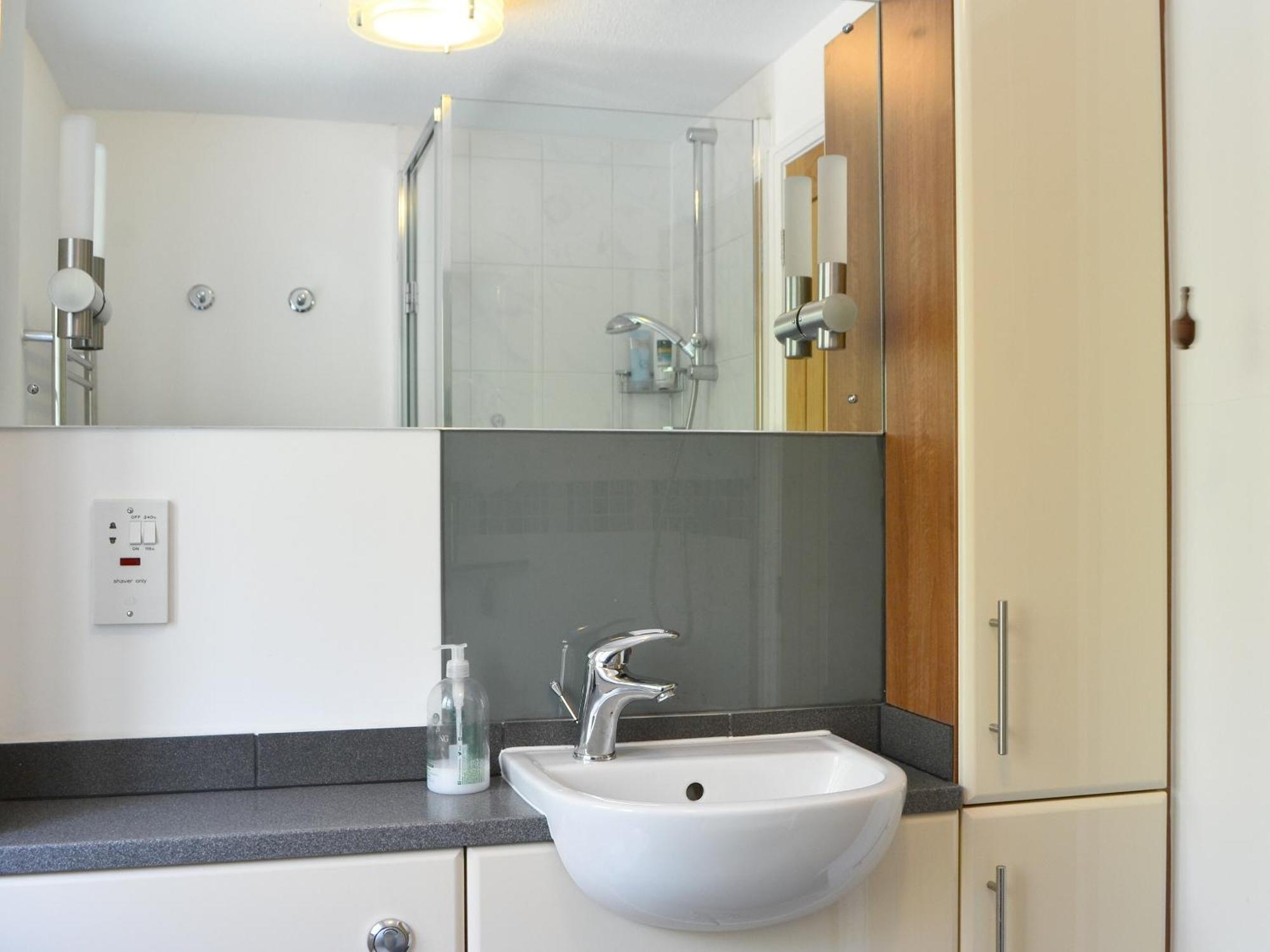 Meadowcroft * Bowness-on-Windermere